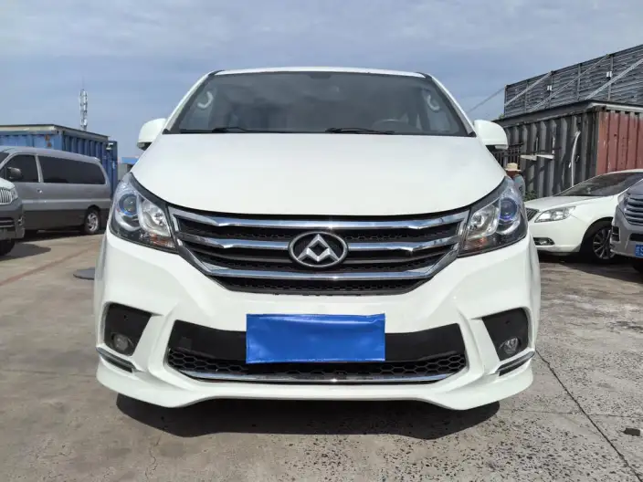 Maxus G10 2021 Model 2.0T Petrol Manual Elite Edition 7 seat