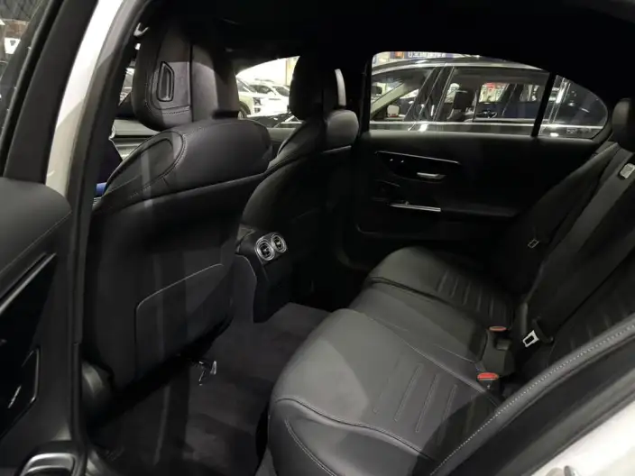 Mercedes-Benz C-Class 2024 Model C 260 L Sports Edition – фото 8