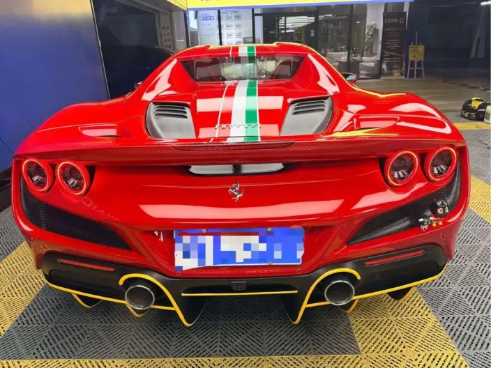 Ferrari F8 2020 Model Spider 3.9T V8 – фото 3