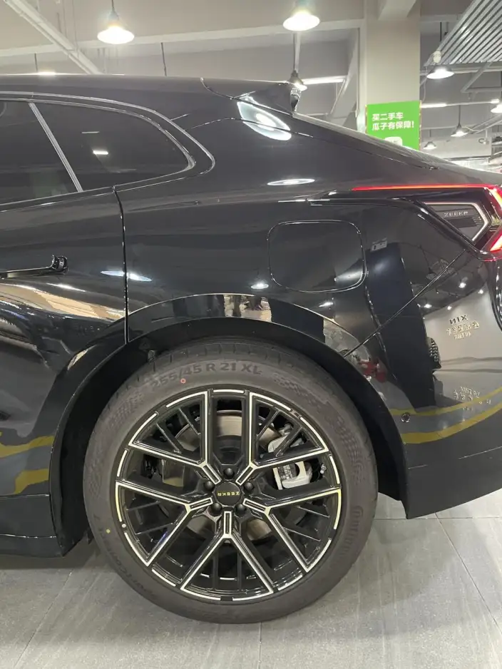 ZEEKR 001 2026 Model Max Edition 103kWh Rear Drive – фото 10