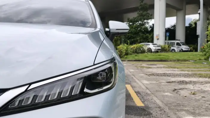 BYD Qin PLUS DM 2025 Model Smart Driving Edition DM-i 55KM Leading Model – фото 9