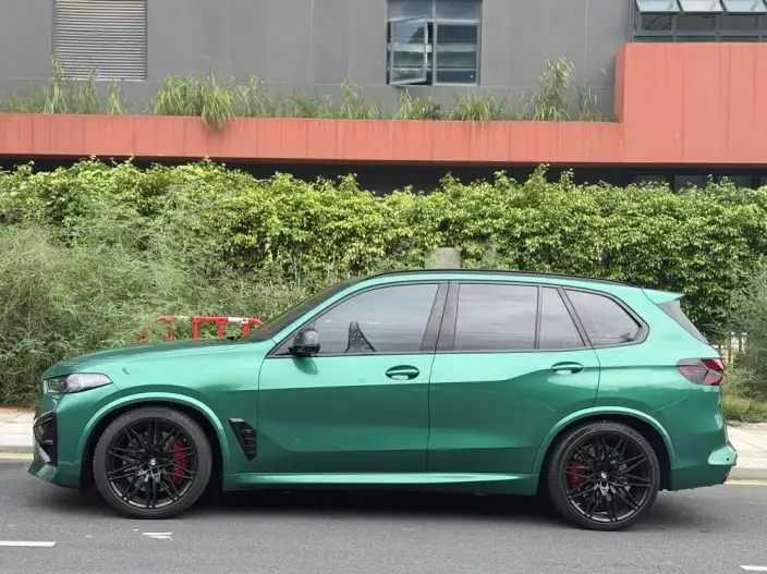 BMW X5 M 2023 Model X5 M Thunder Edition – фото 3