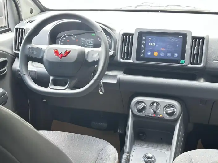 WULING Rongguang EV 2026 Model 310km Passenger car Edition Standard Model – фото 10