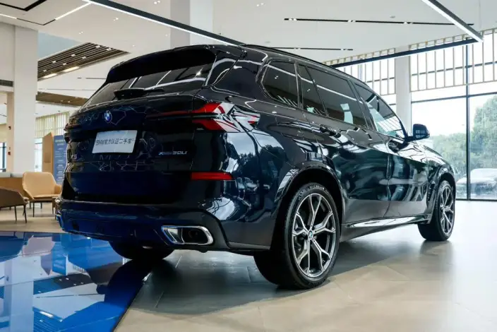 BMW X5 2023 Model xDrive30Li Exclusive Model M Sports Night Set – фото 2