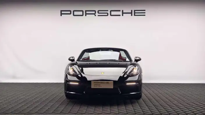 Porsche 718 2023 Model Boxster T – фото 2