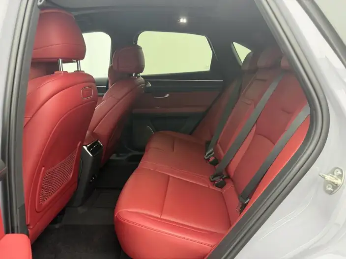 Aito M5 2025 Model Extended Range Ultra 4WD Edition – фото 9