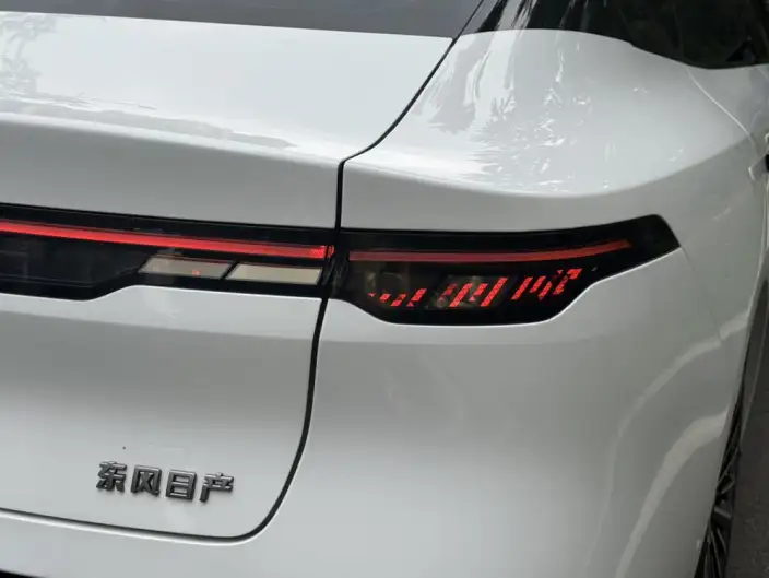 Nissan N7 2025 Model 625 Max – фото 9