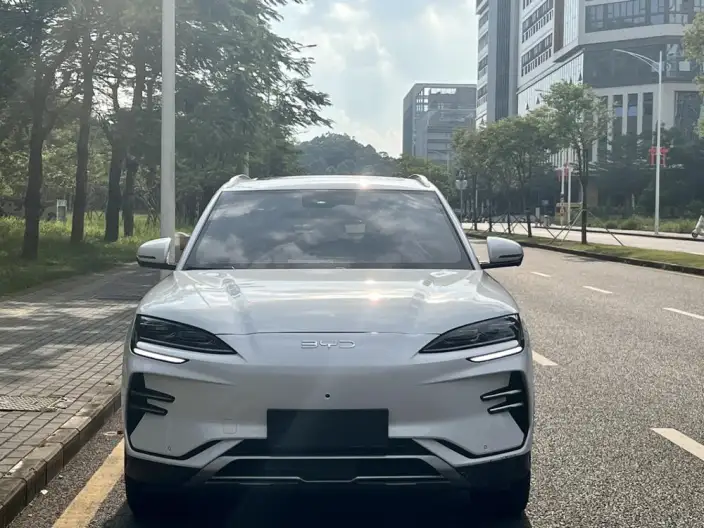 BYD Song PLUS EV 2025 Model 520KM Luxury Model – фото 2