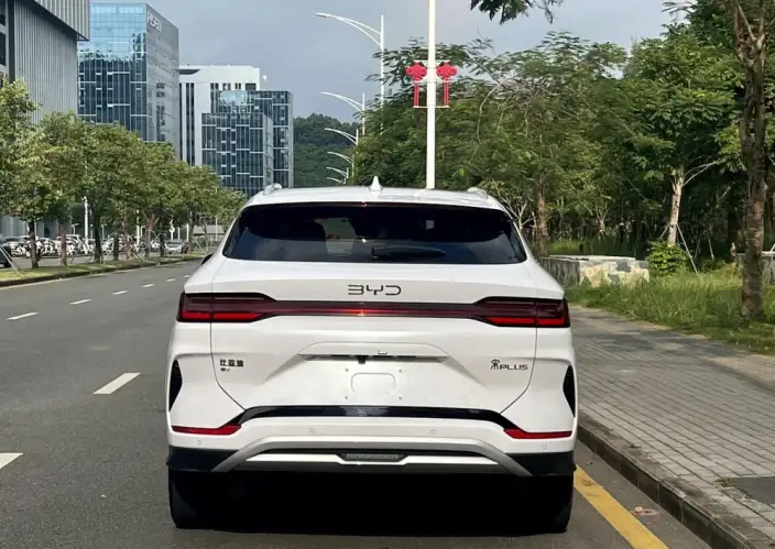 BYD Song PLUS EV 2025 Model 520KM Luxury Model – фото 5