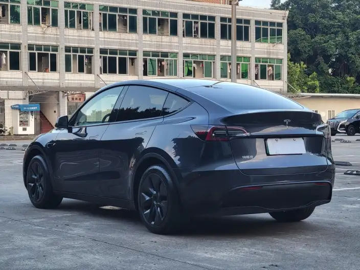 Model Y 2024 Model Rear-wheel drive version – фото 5