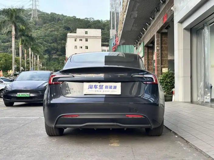 Model 3 2023 Model Rear-wheel drive version – фото 4