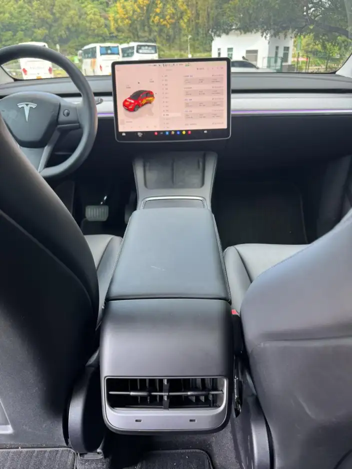 Model Y 2024 Model Rear-wheel drive version – фото 9