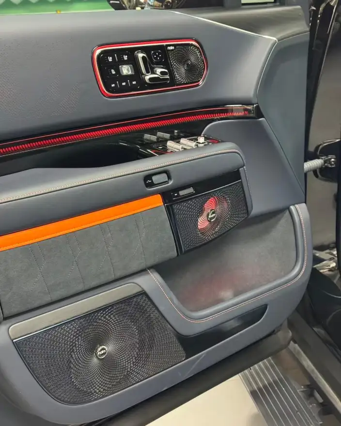 ZEEKR 9X 2025 Model Obsidian Black Edition 70kWh VI seat – фото 6
