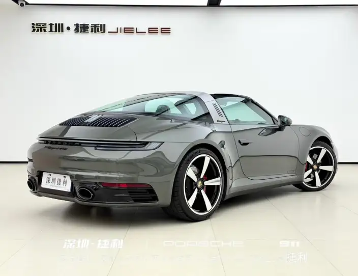 PORSCHE 911 2022 Model Targa 4 3.0T – фото 4