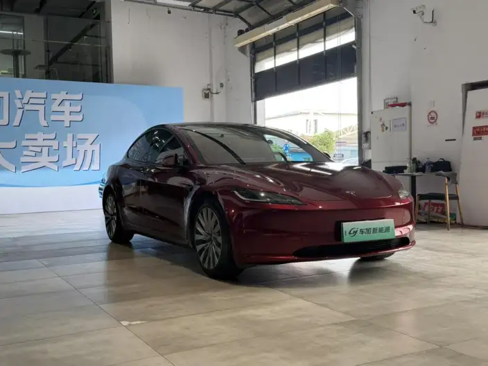 Model 3 2023 Model Rear-wheel drive version – фото 3