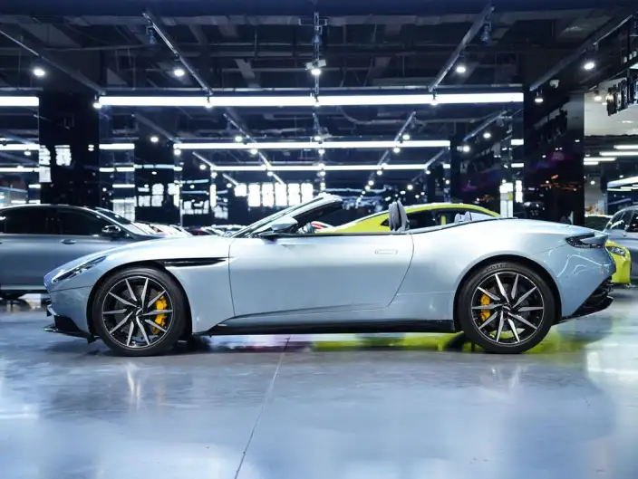 Aston Martin DB11 2020 Model 4.0T V8 Volante