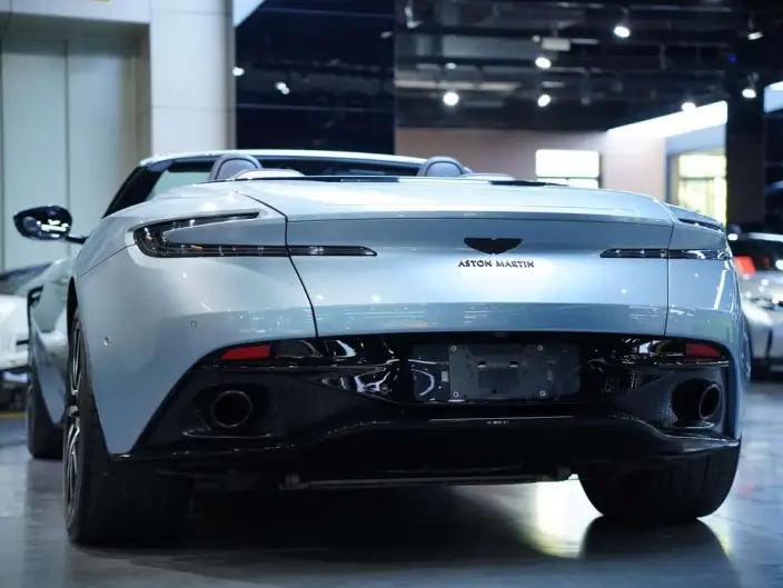 Aston Martin DB11 2020 Model 4.0T V8 Volante