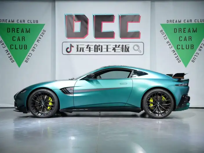 Vantage 2022 Model 4.0T V8 Coupe – фото 3
