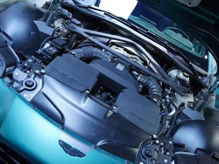 Vantage 2022 Model 4.0T V8 Coupe – фото 6