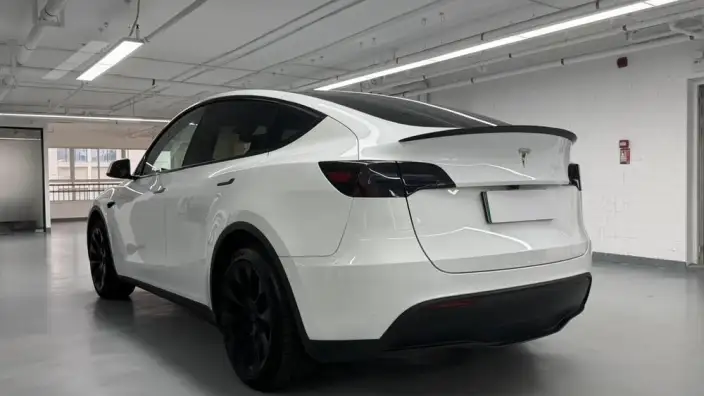 Model Y 2024 Model Rear-wheel drive version – фото 5