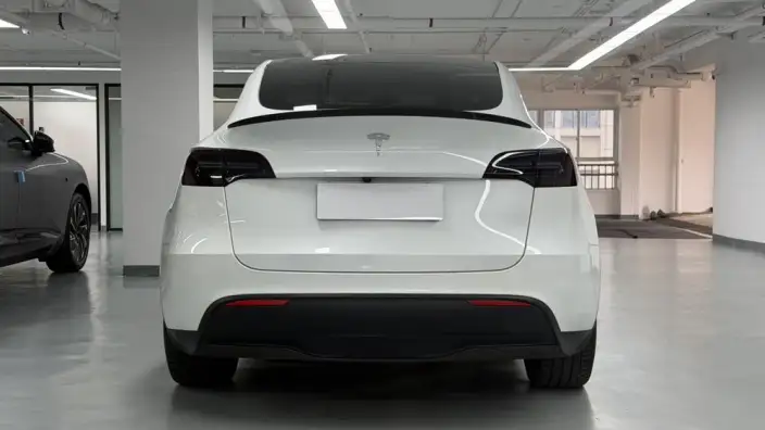 Model Y 2024 Model Rear-wheel drive version – фото 6