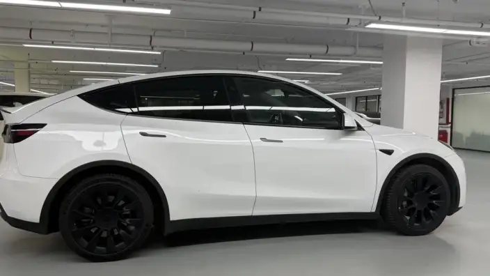 Model Y 2024 Model Rear-wheel drive version – фото 8