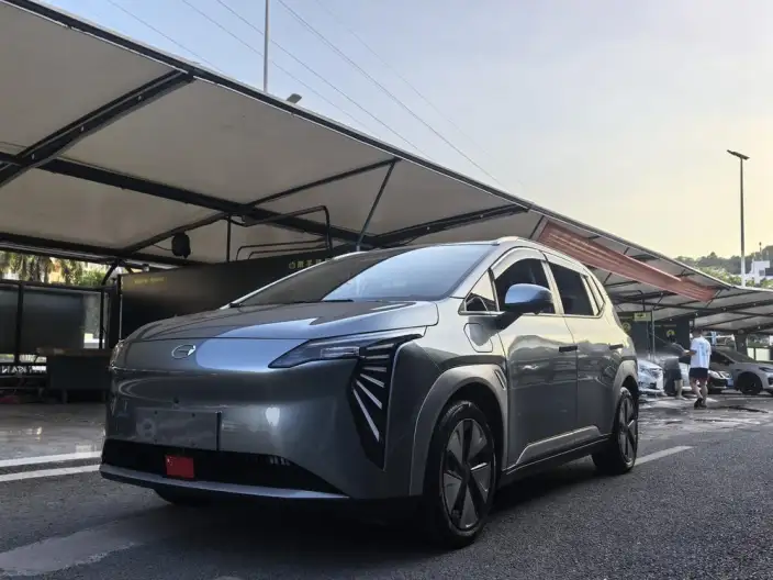 AION Y 2023 Model Plus 510 Lexiang Edition – фото 1