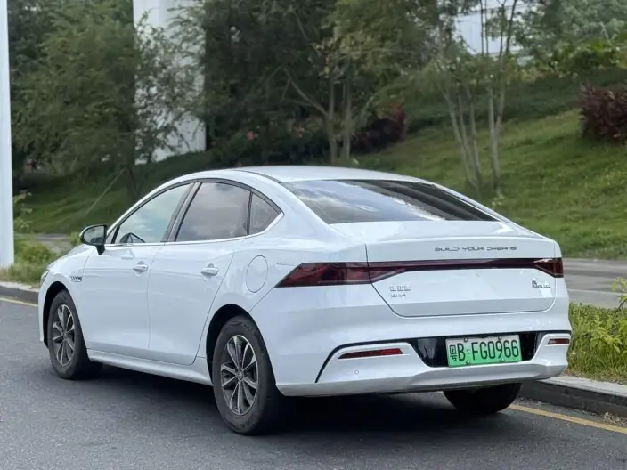 BYD Qin PLUS DM 2024 Model Honor Edition DM-i 55KM Leading Model – фото 4