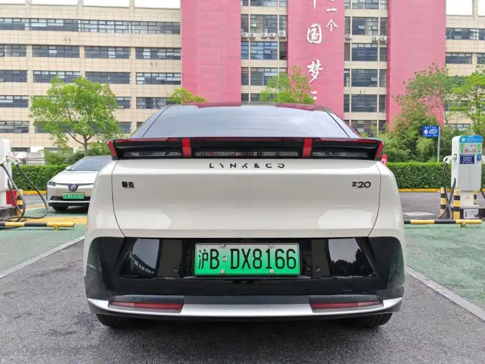 Lynk & Co 20 2025 Model Z20 530km Rear Drive Pro – фото 6