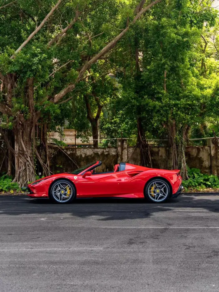 Ferrari F8 2020 Model Spider 3.9T V8 – фото 2