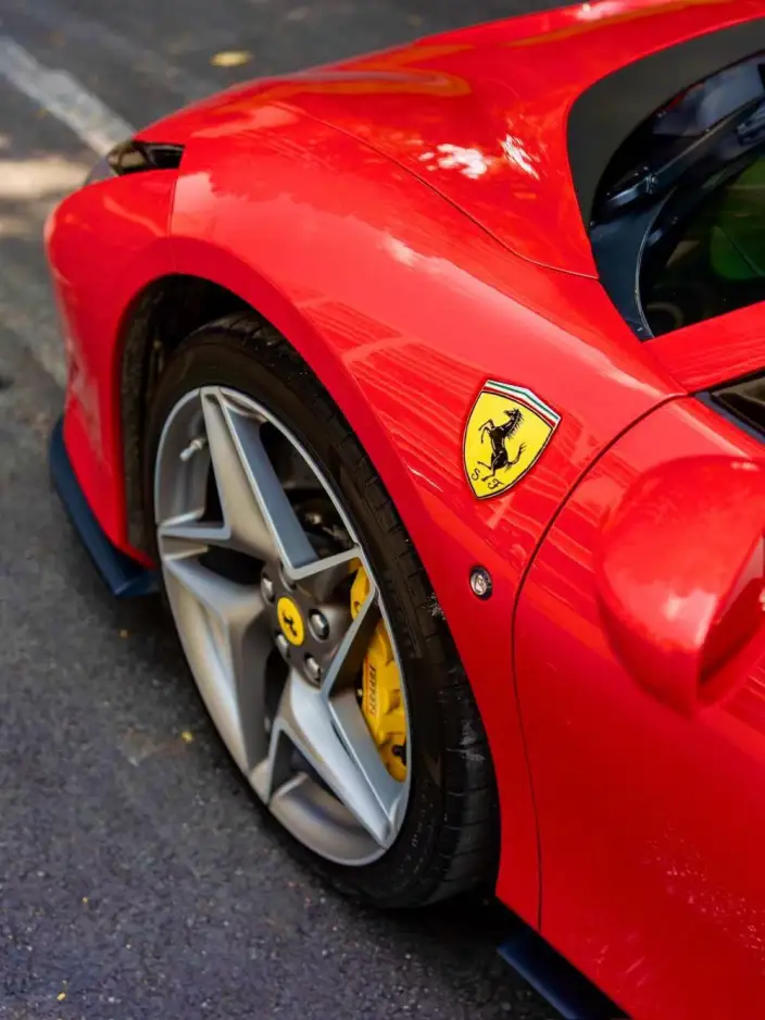 Ferrari F8 2020 Model Spider 3.9T V8 – фото 3