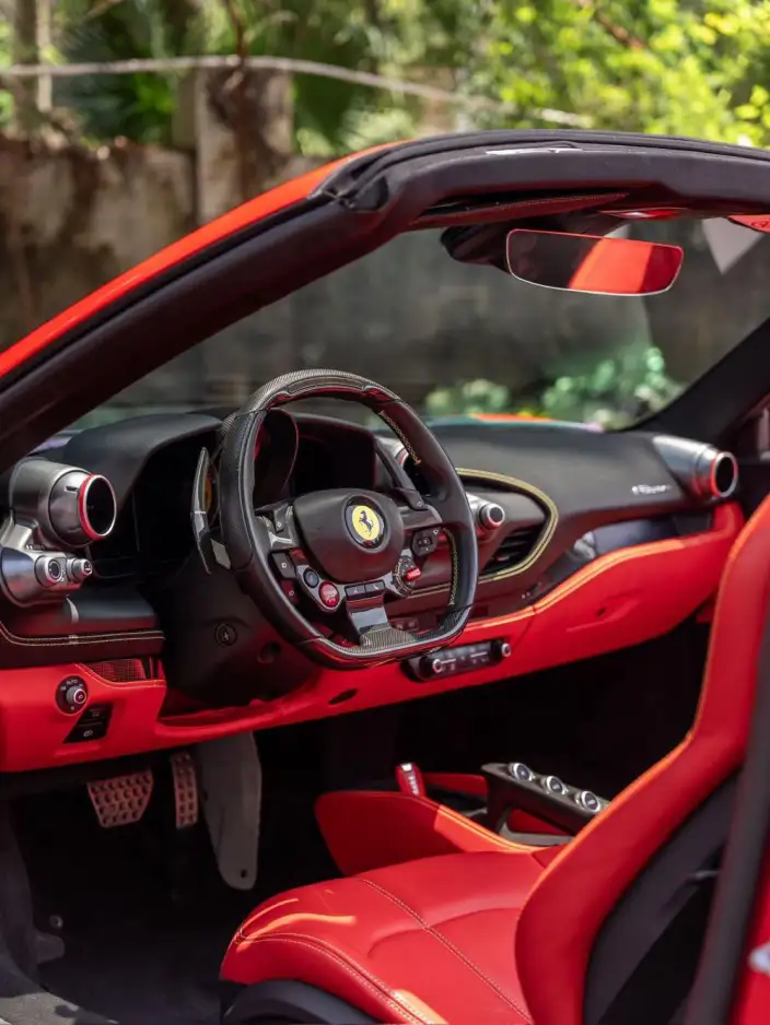 Ferrari F8 2020 Model Spider 3.9T V8 – фото 8