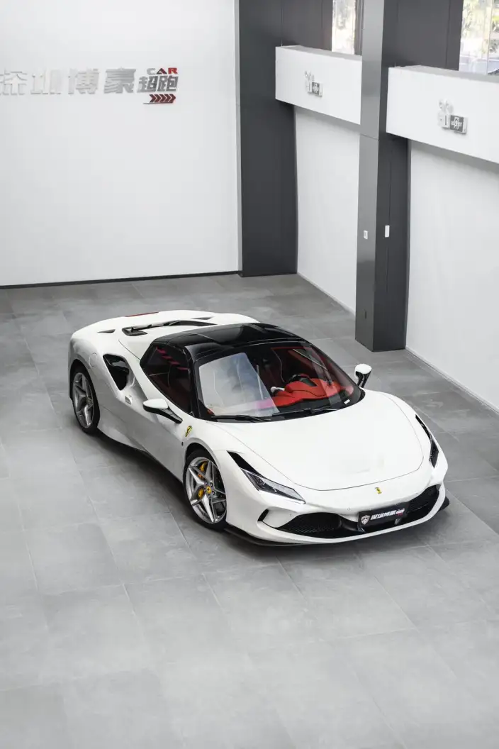 Ferrari F8 2020 Model Spider 3.9T V8 – фото 3