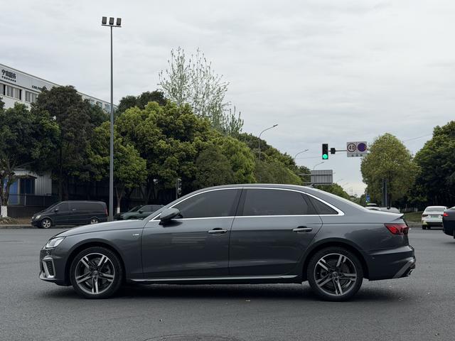Audi A4L 2021 40 TFSI Life Enjoyment – фото 8
