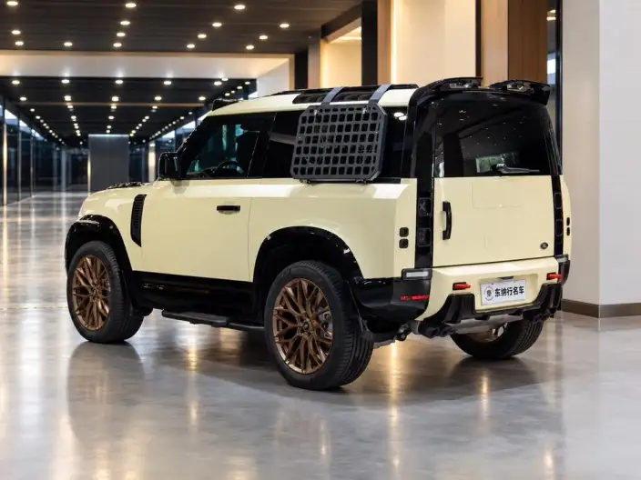 Land Rover Defender 2025 Model 90 3.0T P400 X-Dynamic HSE – фото 4