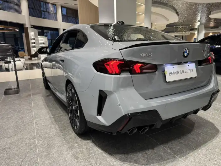 BMW 2 Series 2025 Model M235L – фото 3