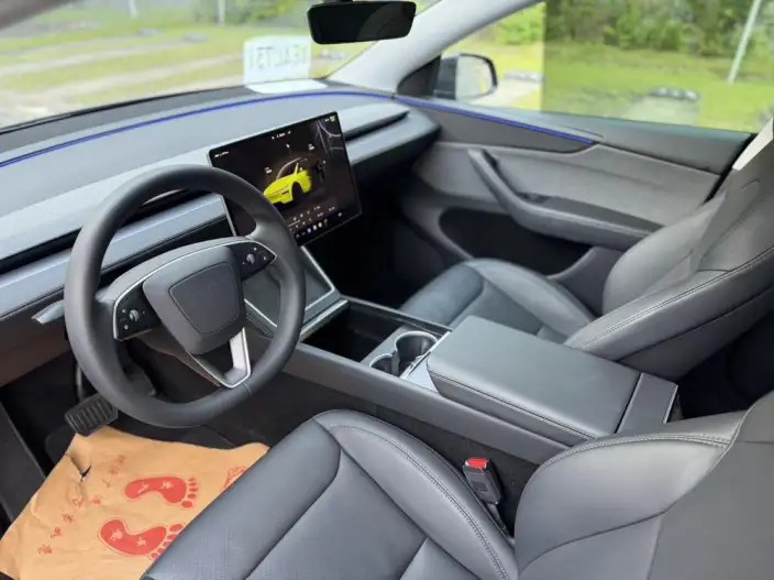 Model Y 2025 Model Rear-wheel drive version – фото 10