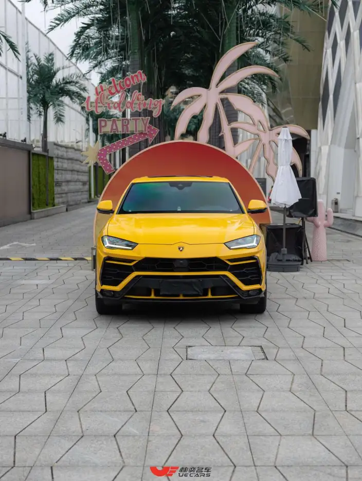 Urus 2021 Model 4.0T V8 – фото 2