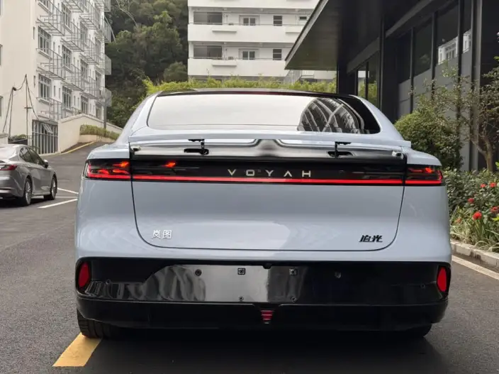 Voyah Pursuit EV 2023 Model 580km Standard Edition – фото 6