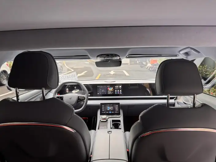 Voyah Pursuit EV 2023 Model 580km Standard Edition – фото 8