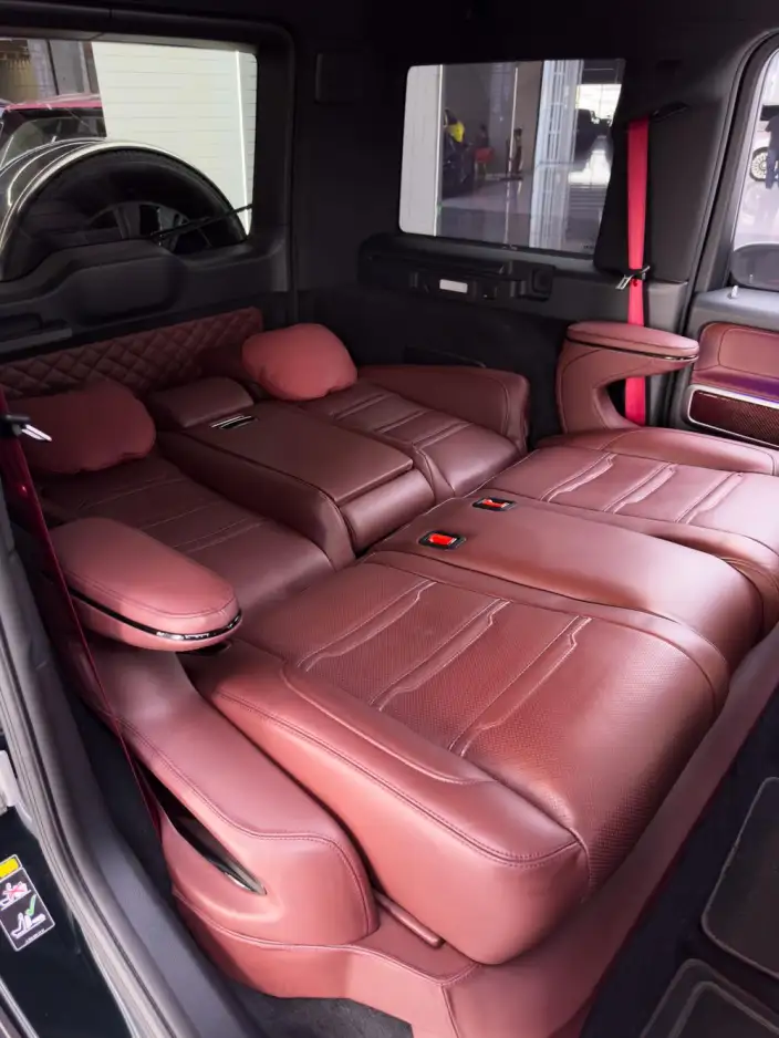 Mercedes-Benz G-Class 2024 Model G 350 – фото 9