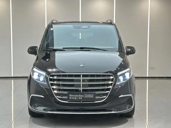 Viano 2025 Model 2.0T Elite Edition 7 seat – фото 2
