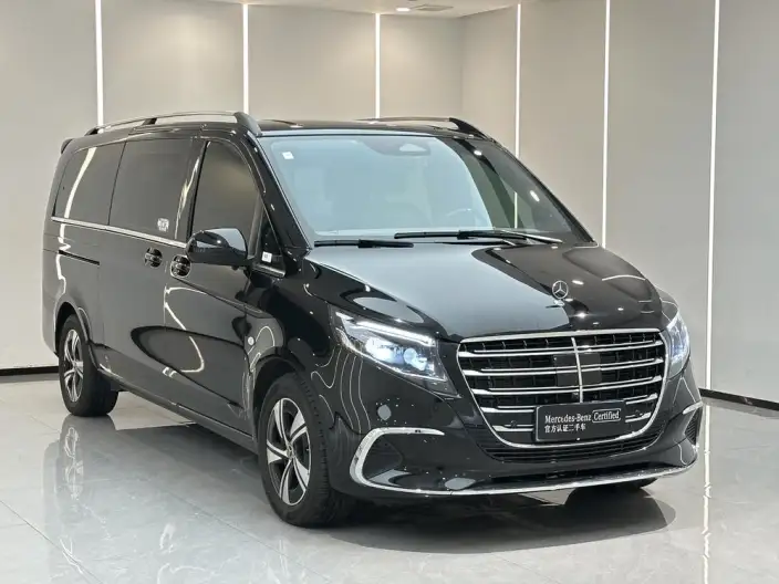 Viano 2025 Model 2.0T Elite Edition 7 seat – фото 3