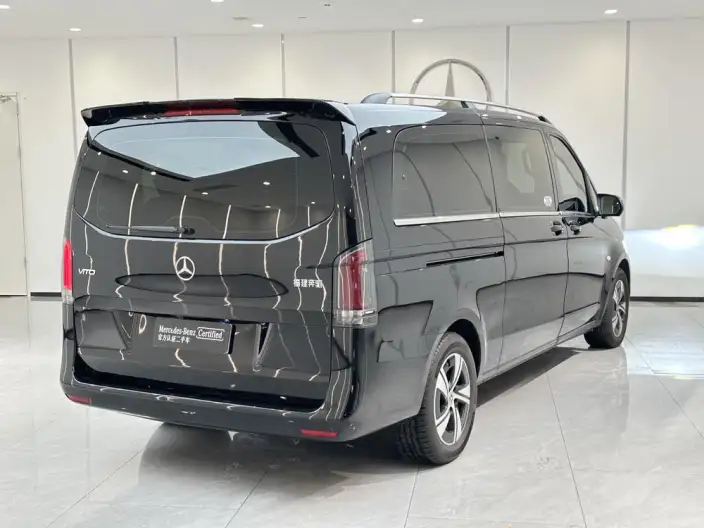 Viano 2025 Model 2.0T Elite Edition 7 seat – фото 7