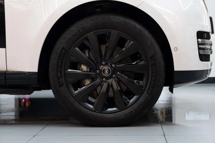 Range Rover 2023 Model 3.0 L6 400PS Shengshi VII seat Extended Edition – фото 10
