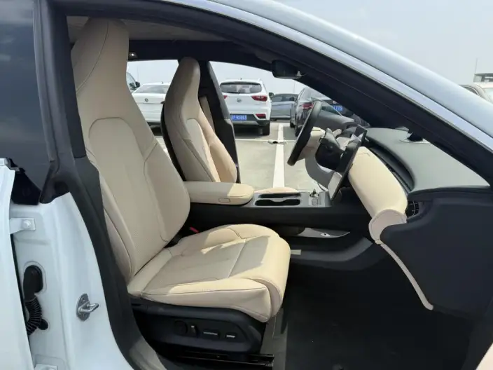 NIO ET5T 2024 Model 75kWh – фото 9