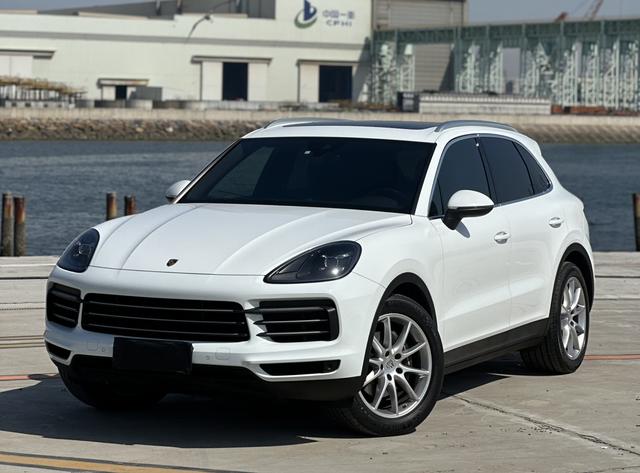 Porsche Cayenne 2019 Cayenne 3.0T – фото 1