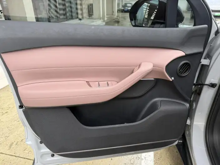 NIO EC6 2024 Model 75kWh – фото 8