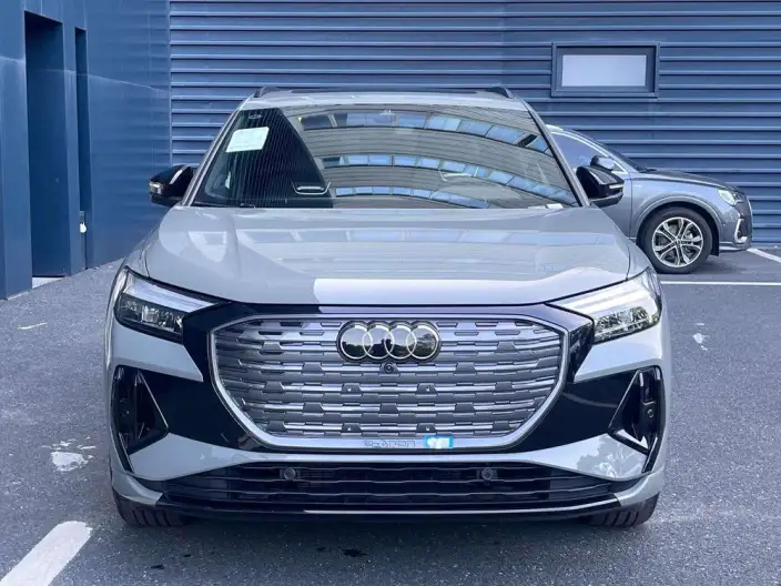 Audi Q4 e-tron 2024 Model 50 e-tron quattro Genesis Night Edition – фото 2