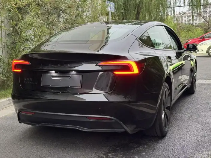 Model 3 2025 Model Facelift Rear-wheel drive version